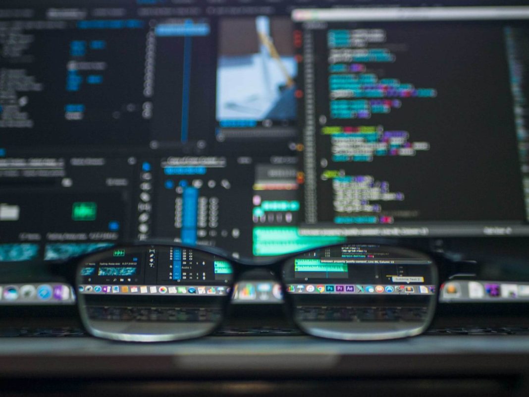 What is the Difference Between Computer Science Careers & Information Technology Careers? What is the Difference Between Computer Science Careers & Information Technology Careers?
