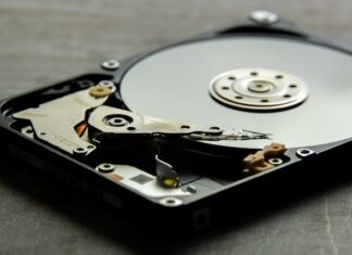 How File Backup Services Safeguard Your Information