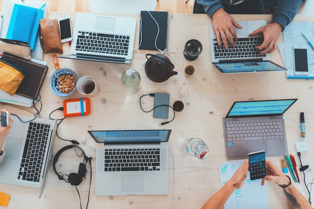 6 Important Technologies Businesses Should Leverage in 2025 6 Important Technologies Businesses Should Leverage in 2025